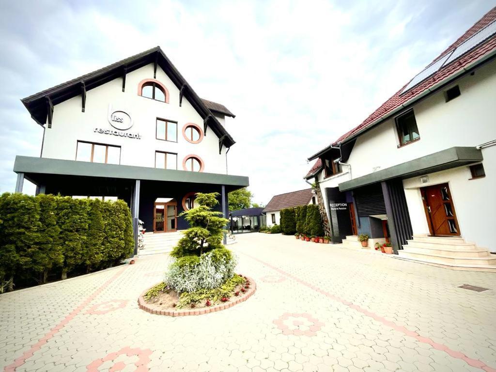 Hotel Bliss ซีบิว ภายนอก รูปภาพ