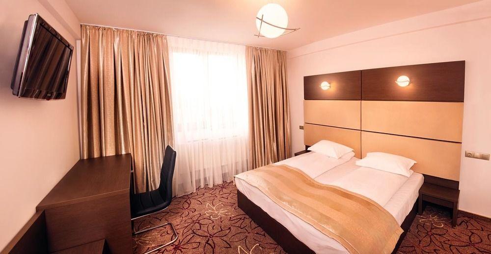 Hotel Bliss ซีบิว ภายนอก รูปภาพ